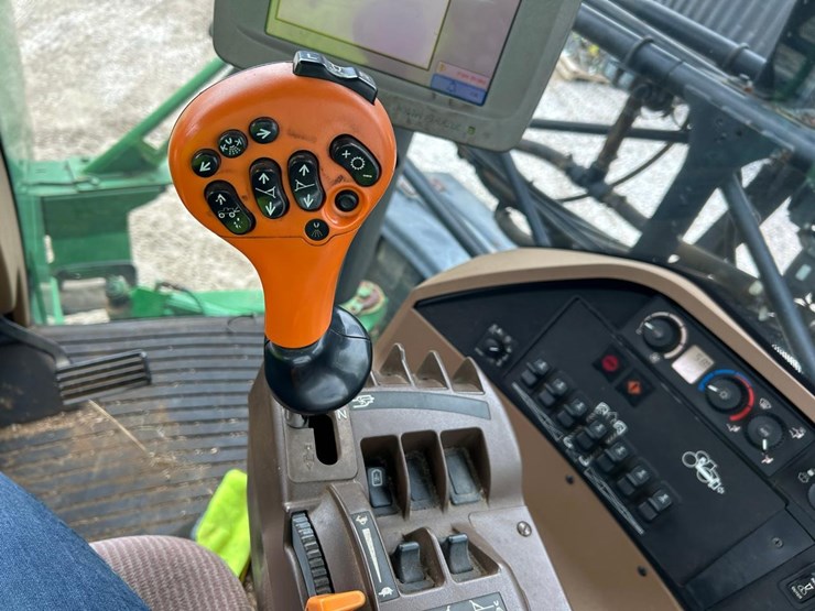 john-deere-4930-image-28