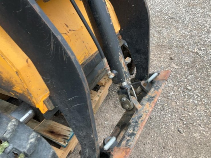 #1050-•-boxer-mini-skid-steer-loader-image-20