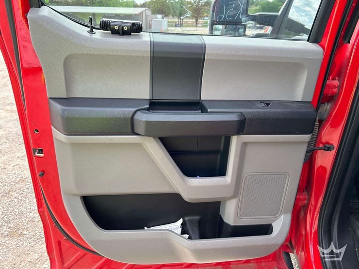 2017-ford-f250-image-21