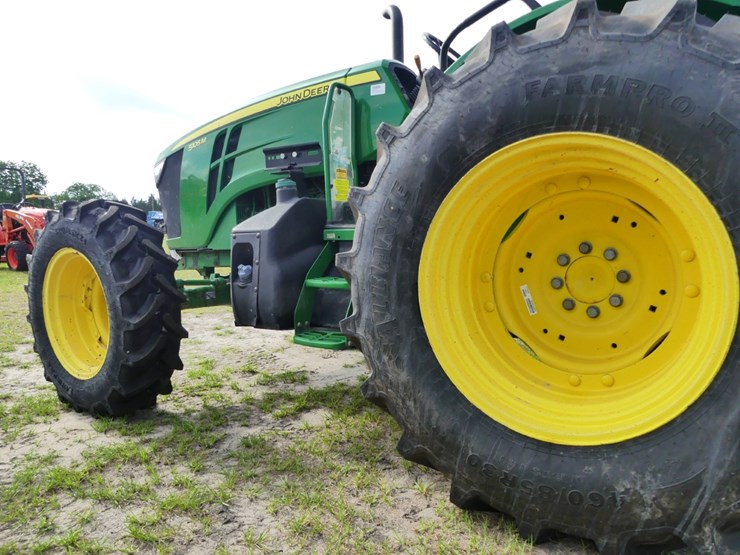 2023-john-deere-5105m-image-7