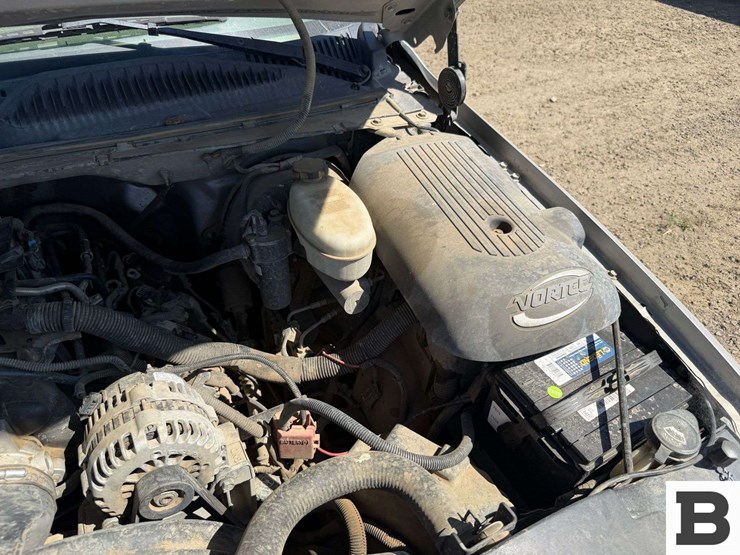 2004-gmc-sierra-1500-image-8