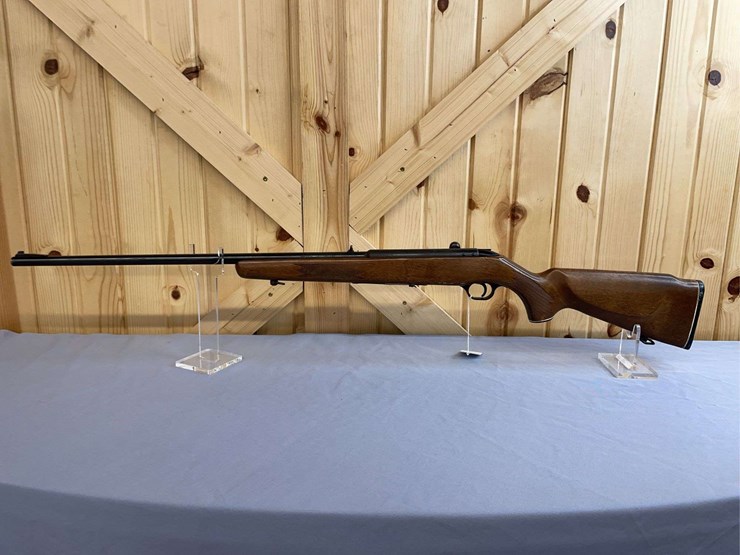 mossberg-model-640kd-chuckster-.22-magnum-bolt-action-rifle-image-1