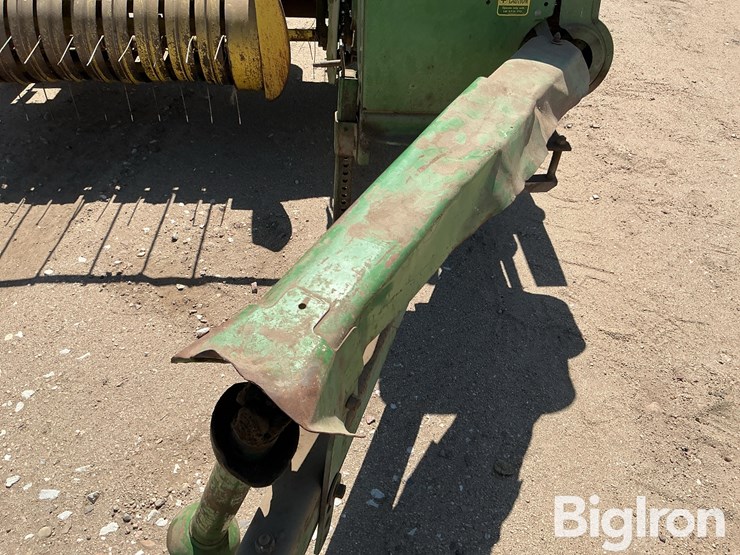 john-deere-24t-image-11