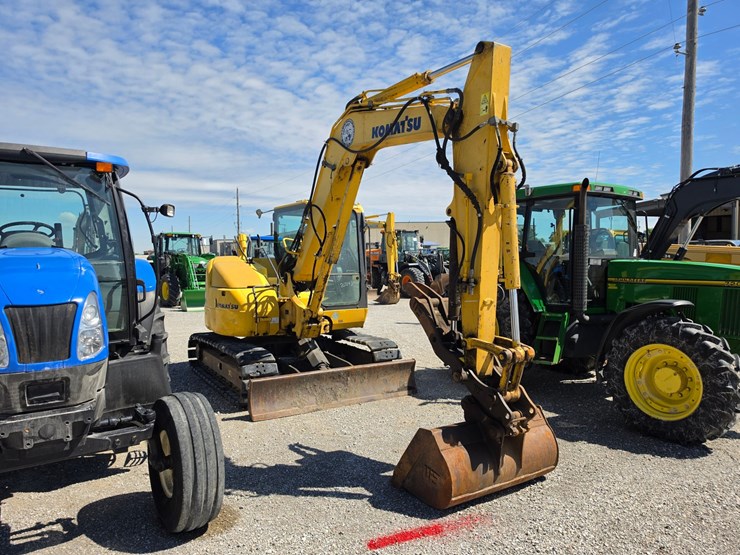 2013-komatsu-pc88mr-8-image-25
