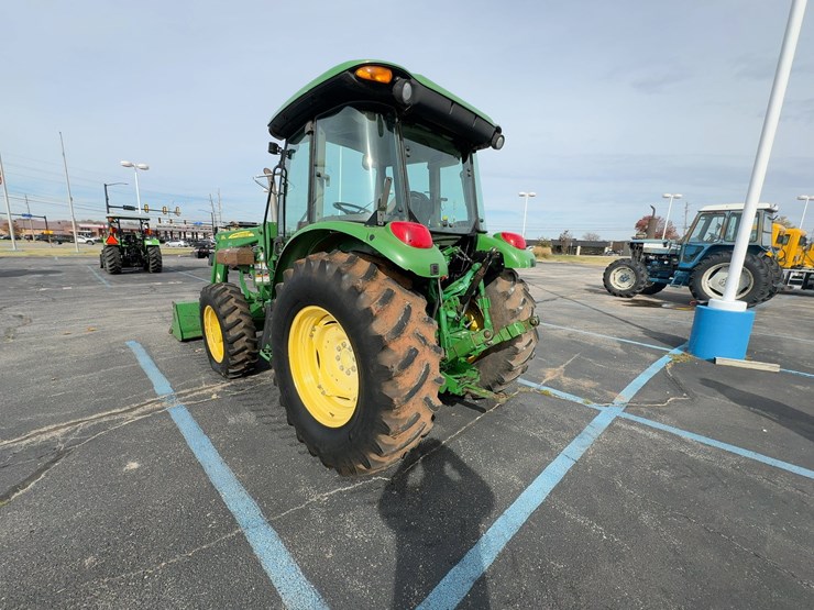 2011-john-deere-5095m-image-8
