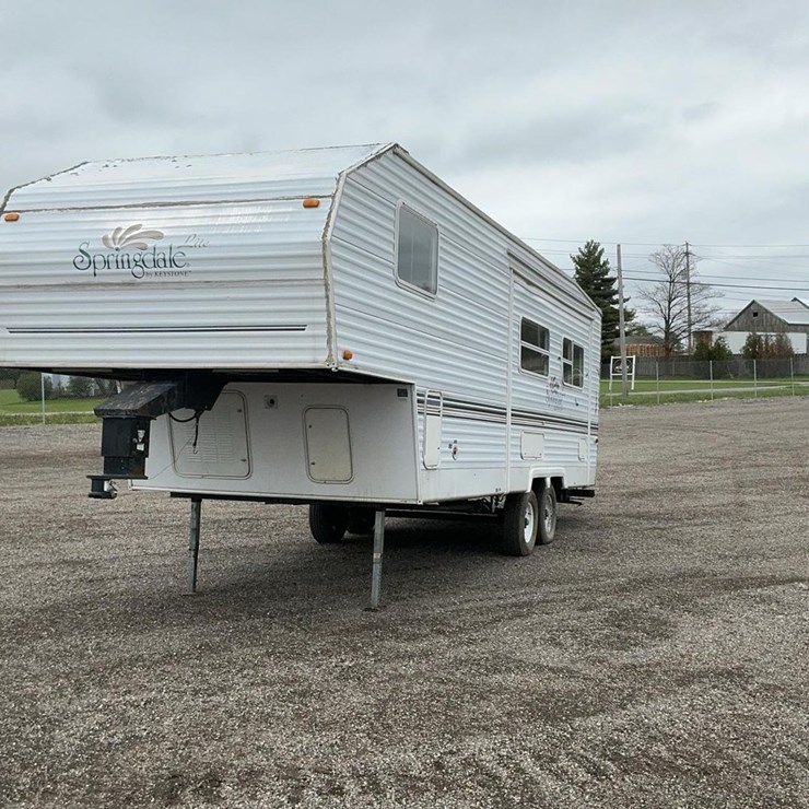 #2250 • 2000 Keystone Springdale Lite RV