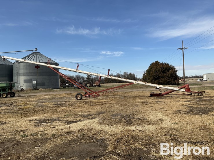 feterl-grain-auger-w/-swing-hopper-image-4