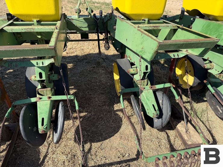 john-deere-7100-image-13