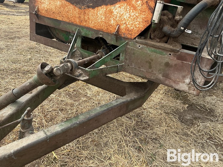 henke-h12a-feed-wagon-image-10