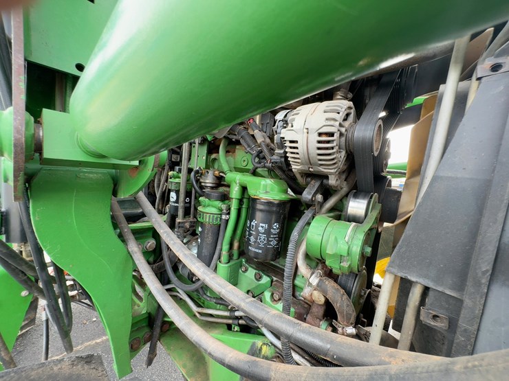 2011-john-deere-5095m-image-40