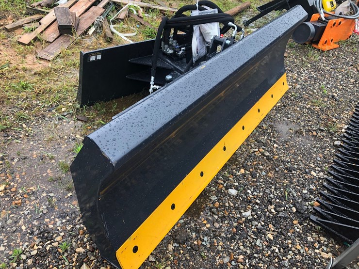 #12-•-6-way-skid-steer-dozer-blade-image-2