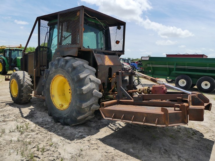 2010-john-deere-7230-image-4