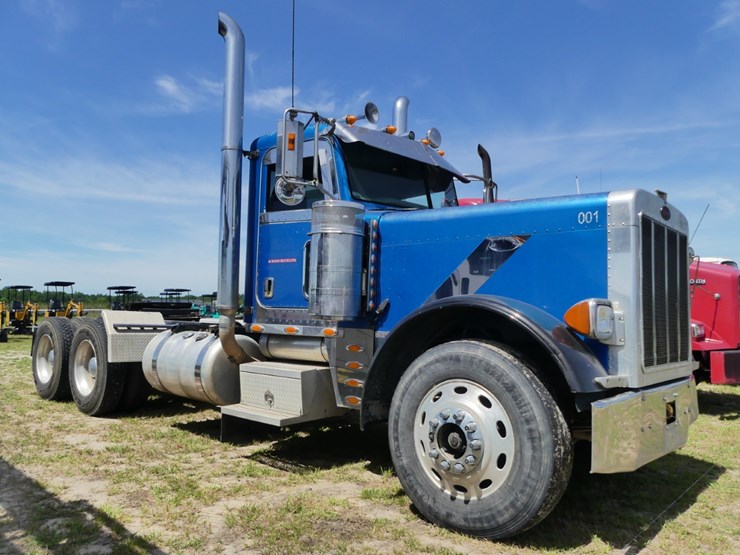 2007-caterpillar-c15-image-1
