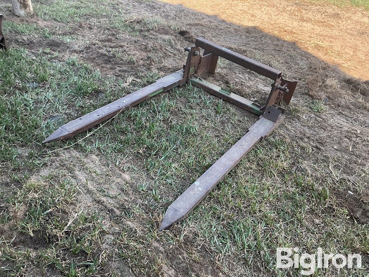 2-pt-single-bale-mover-image-1