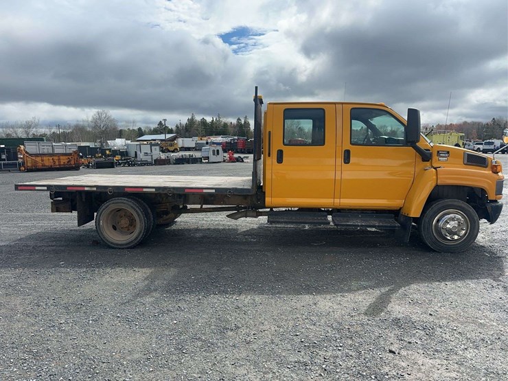 2009-gmc-topkick-c4500-image-4