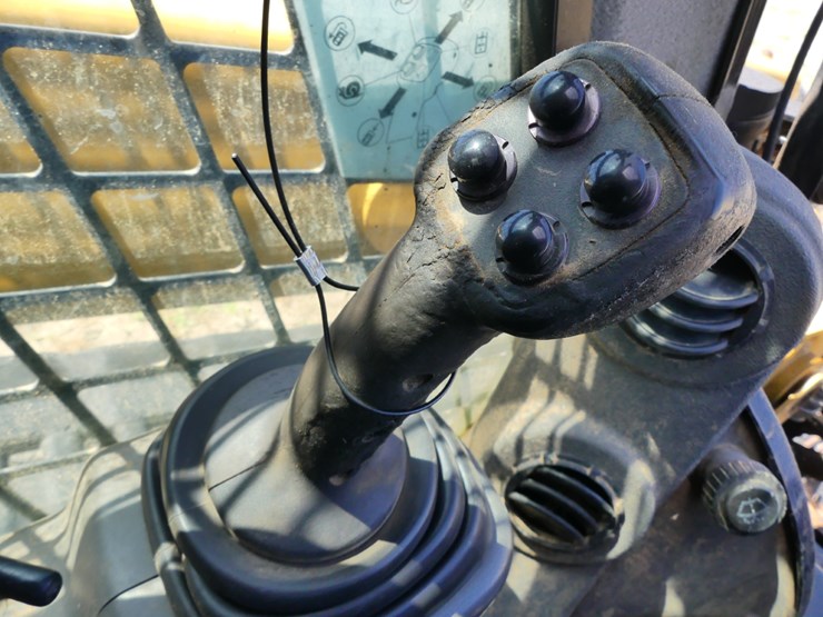 2013-caterpillar-299d-xhp-image-14