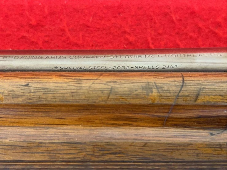 browning-arms-company-twenty-gauge-semi-automatic-shotgun-image-17