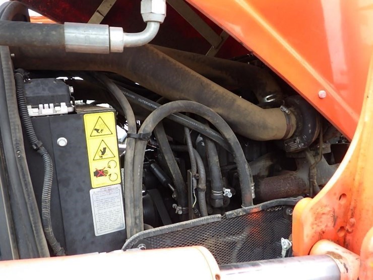 kubota-m126x-image-24