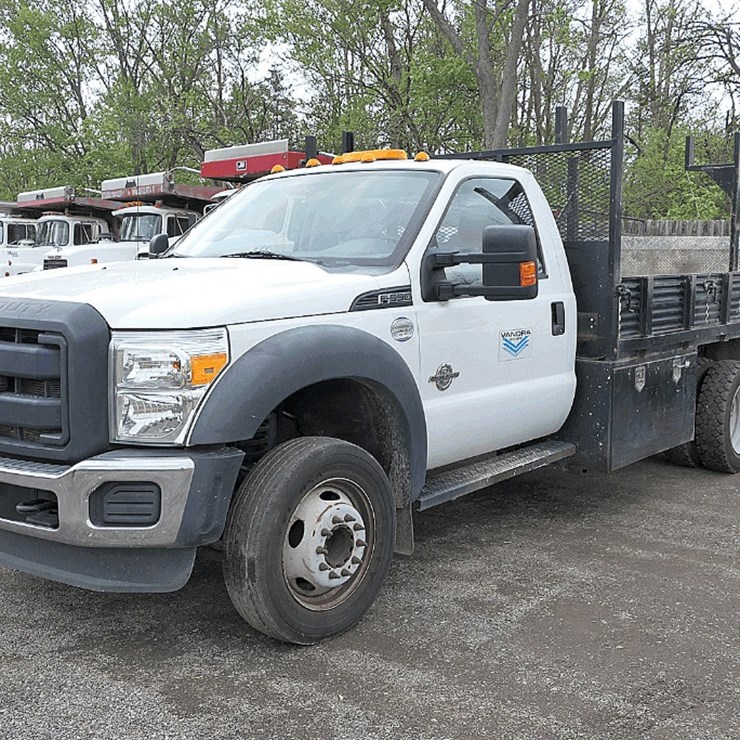 2014 FORD F550