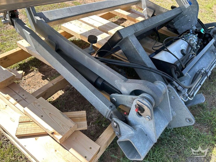 palfinger-ilp-3300-3,300lb-truck-under-lift-gate-image-11