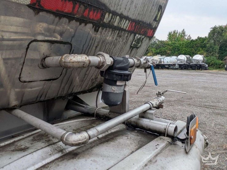 1993-brenner-307-ss-insulated-t/a-chemical-tanker-trailer-image-19