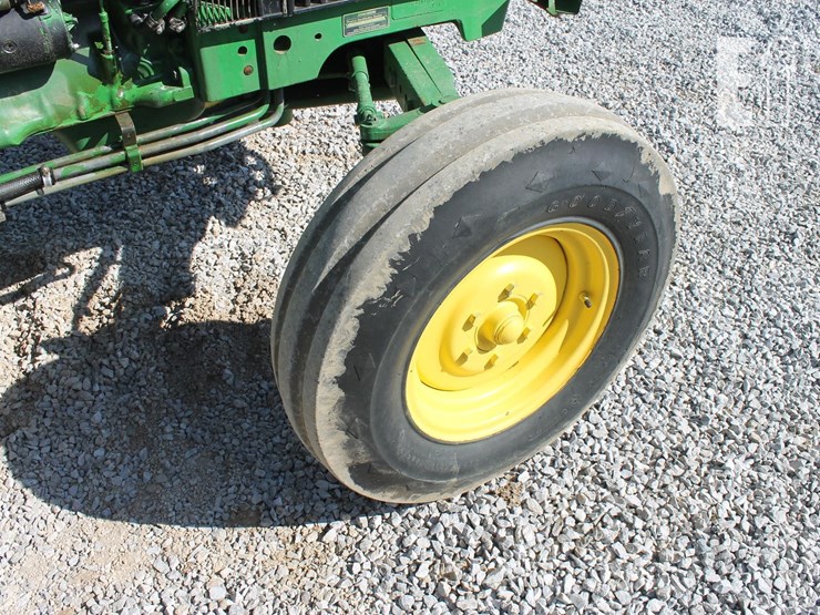 john-deere-2155-image-7