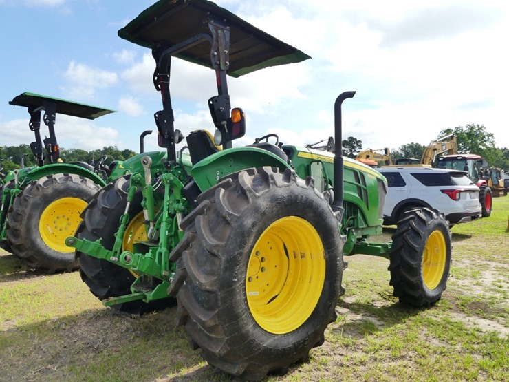 2023-john-deere-5105m-image-4
