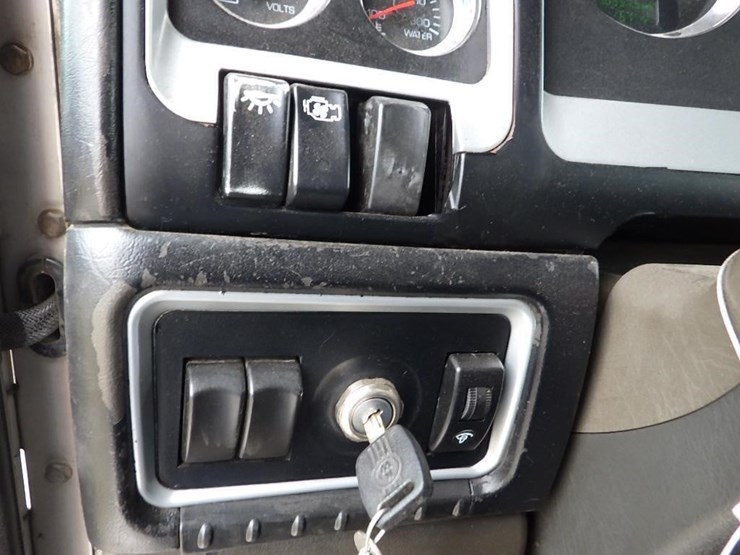 2008-kenworth-t660-image-56