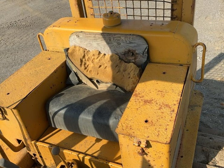 caterpillar-d4-image-45