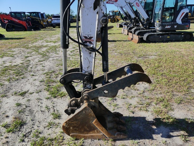 2015-bobcat-e35i-image-8