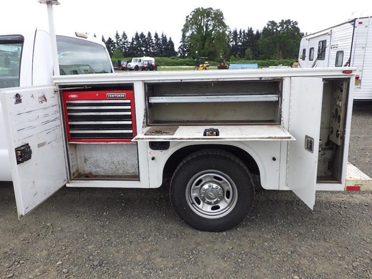 2009-ford-f250-image-13