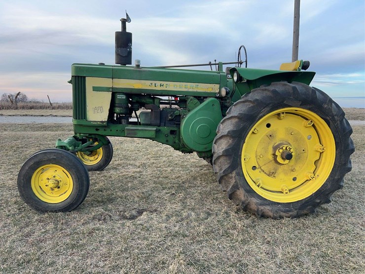john-deere-720-image-2