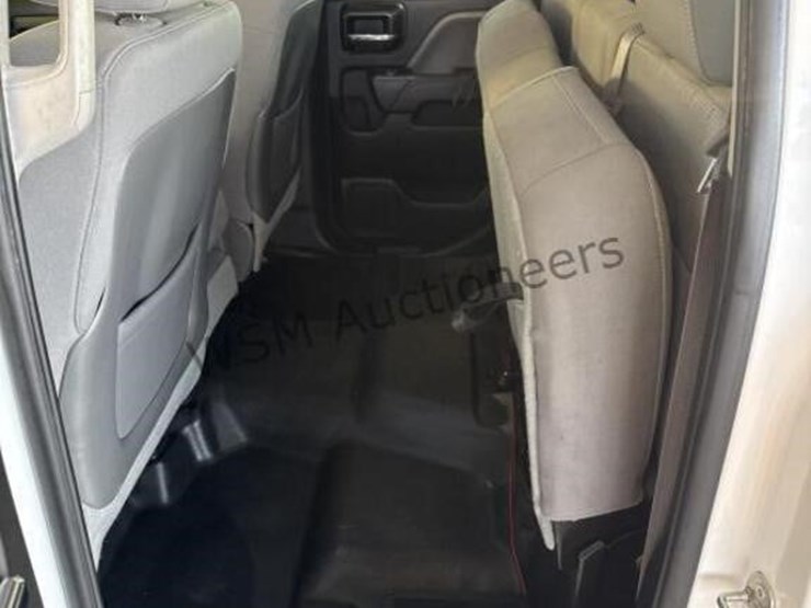2014-chevrolet-silverado-1500-image-24