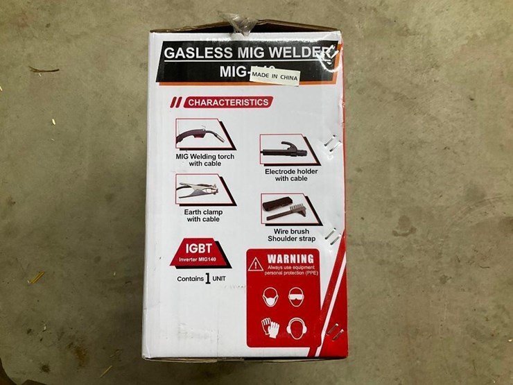 #4069-•-new-land-hero-mig-140-gasless-mig-welder-image-4