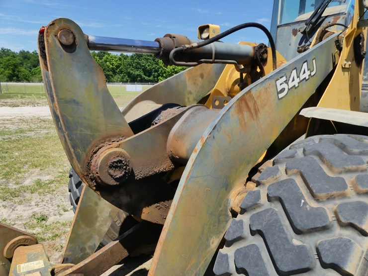 2006-deere-544j-image-10