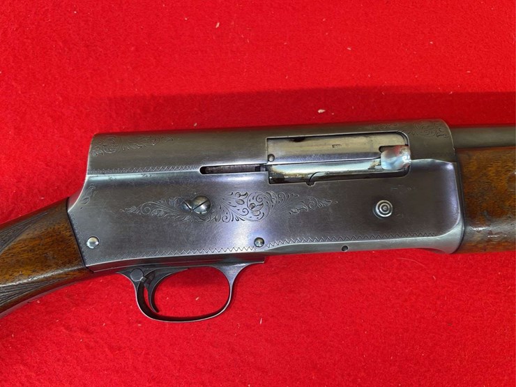 browning-auto-5-semi-automatic-shotgun-12-gauge-image-8