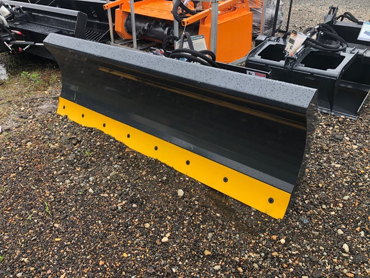 #7-•-6-way-skid-steer-dozer-blade-image-2