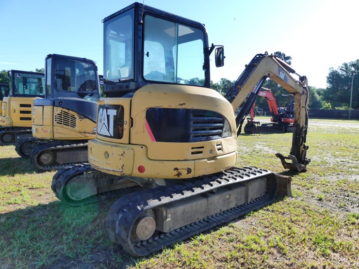 2007-caterpillar-304c-image-3