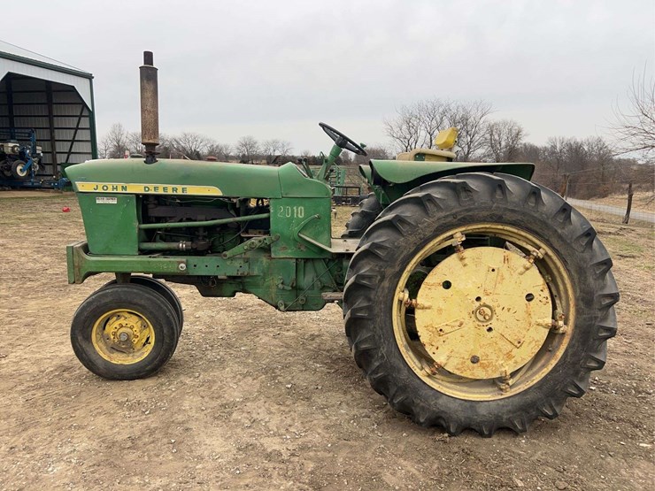 2010-john-deere-2010-image-2