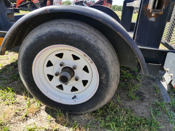 toro-equipment-trailer-image-6
