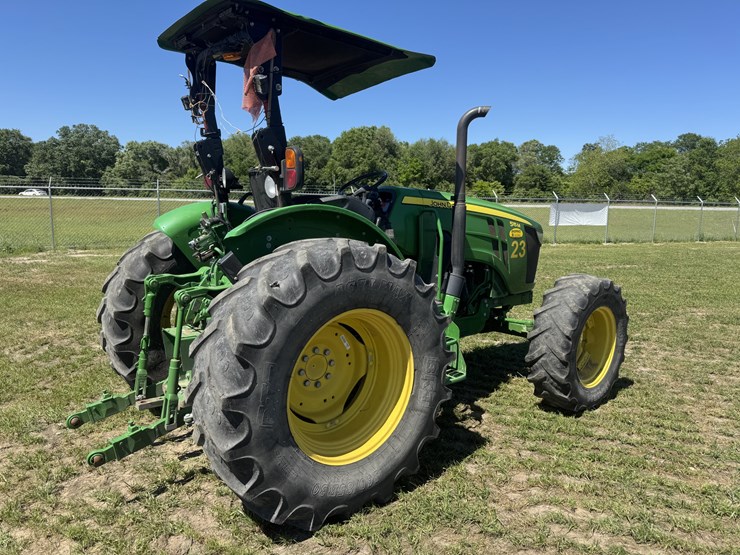 2022-john-deere-5115m-image-6