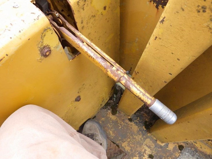 athey-motor-grader-image-36