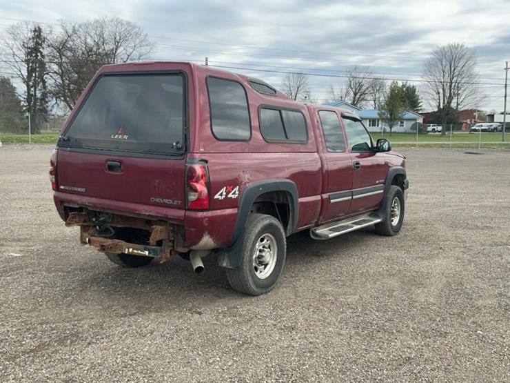 2005-chevrolet-silverado-2500hd-image-5