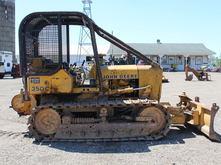 john-deere-350-image-6