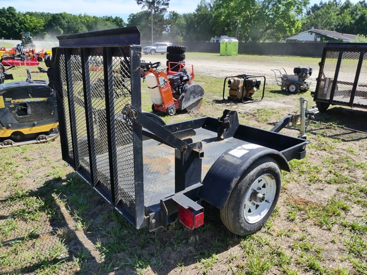 toro-equipment-trailer-image-4