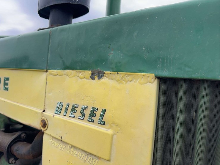 john-deere-720-image-10