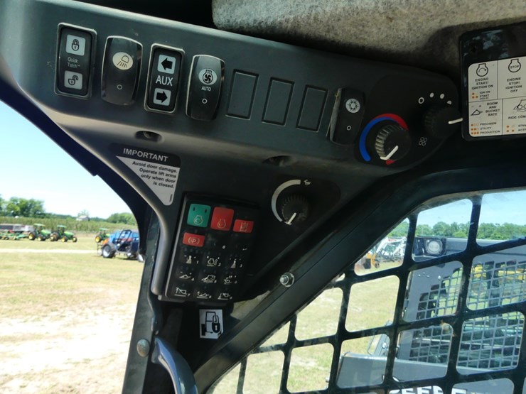 2019-deere-331g-image-15