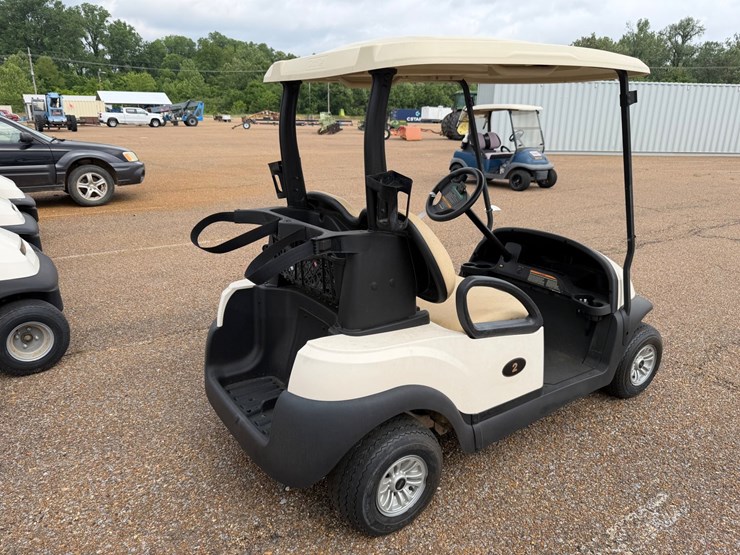 #9092-•-2021-club-car-precedent-golf-cart-image-6