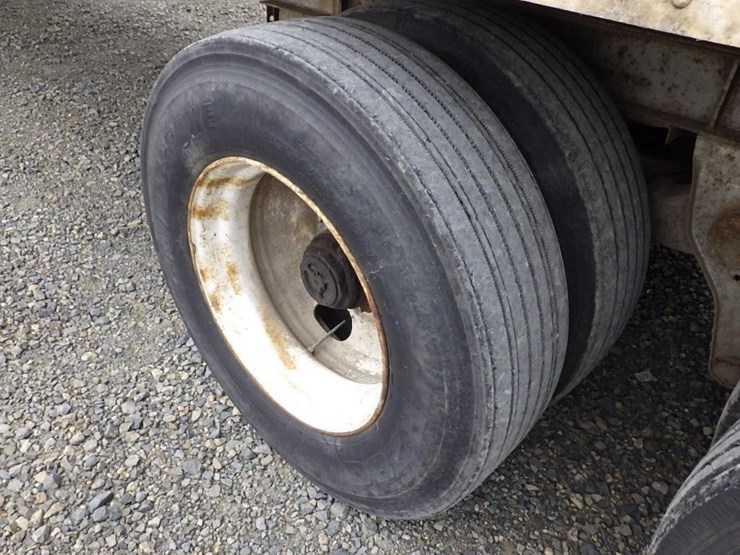 fruehauf-trailer-image-19