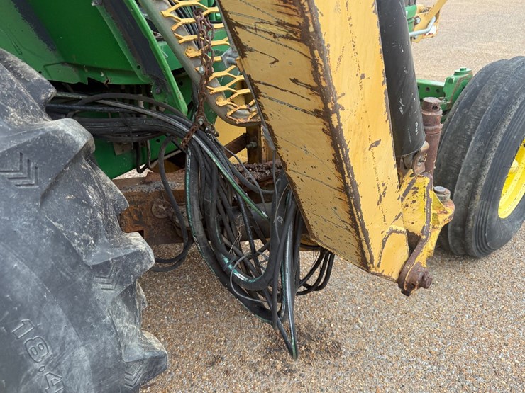 john-deere-6215-image-17